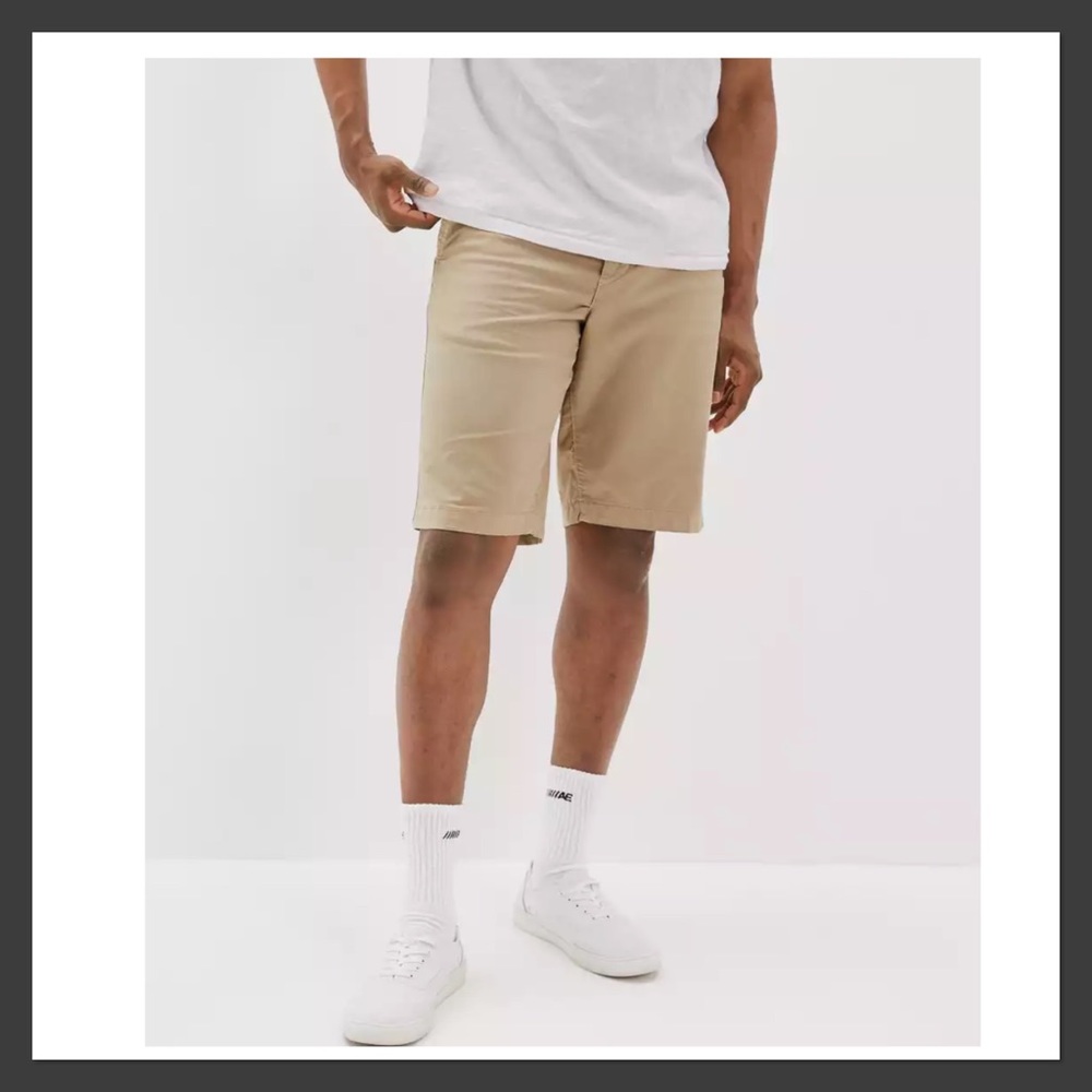 AMERICAN EAGLE Men's "Next Level Classic 10" Inseam" Khaki Shorts 🆕